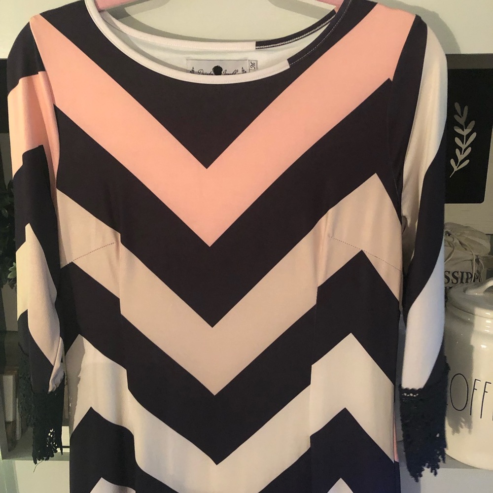 Dainty Jewell dress